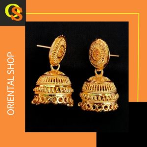 Juego de pendientes a precios de fábrica con aretes elegantes de diseño moderno con forma redonda chapada en oro de 22 quilates a la venta - Product Image 4