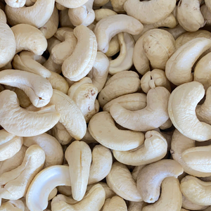 Venta caliente Mejor tarifa Ww240 Ww320 Ws Lp Venta al por mayor Anacardos Frutos secos Precio Santigo en Vietnam Etiqueta privada Embalaje disponible - Product Image 1