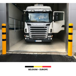 เสาคอนกรีตเหล็กเชื่อมกลางแจ้งป้องกันแรมพร้อมแถบสีเหลืองสีดำ - Product Image 1