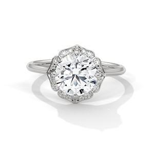 Anillo Solitario con Halo Floral de Moissanita de Corte Brillante Redondo de 2.0 ct, Plata de Ley 925 - Product Image 3