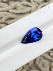 Piedra cortada de pera de tanzanita Natural de alta calidad certificada con excelente Color Zoisita Natural 6,81 quilates Lupa limpia - Product Image 3