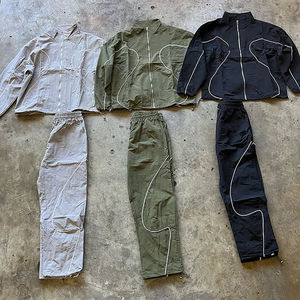 ชุดวอร์มและกางเกงกันลมผ้าไนลอนโพลีเอสเตอร์สำหรับผู้ชายชุดวอร์มสำหรับใส่ได้ทั้งชายและหญิง - Product Image 1