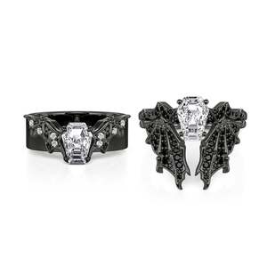 Ensemble de bagues pour couple Jeulia Gothic Black Bat Coffin Cut Crystal - Product Image 1