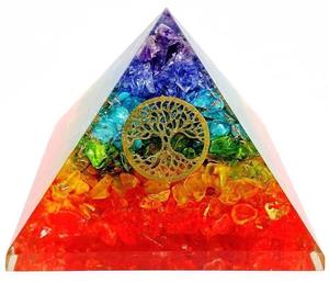 Pyramide d'orgone multicolore à sept chakras de qualité exportatrice pour le nettoyage énergétique ou la guérison spirituelle et la relaxation pour l'exportation - Product Image 6