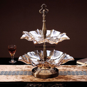 เครื่องอบขนมอบขนมอบร้อนรูปดอกไม้สีทองพร้อมแท่นวางเค้กชุบเงินทำด้วยมือทรงกลมสำหรับงานเลี้ยงและโอกาสอื่นๆ - Product Image 2