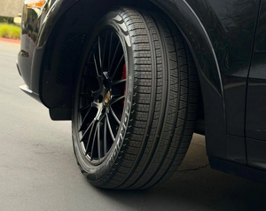 Cayanns G T S Coupe ปี 2022 พร้อมจำหน่ายแล้ว รถ SUV เน้นประสิทธิภาพสูง เกียร์อัตโนมัติ ขับเคลื่อนสี่ล้อ ภายในสีแดง พร้อมส่งออก - Product Image 3