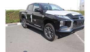 LC200 USADO 2024-2025, Tracción en las Cuatro Ruedas, Asientos de Cuero, ACC, Volante a la Izquierda, SUV Diésel, Techo Panorámico, Listo para Enviar desde Japón - Product Image 4