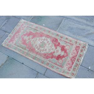 Tapis turc vintage, petit tapis de 1,7 x 3,4 pieds, tapis patchwork rouge et vert - Product Image 2