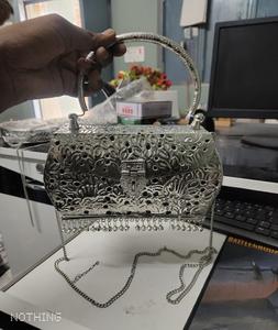 Bolso de mano de noche de Metal de latón de calidad premium indio, eslinga metálica de plata oxidada, recién llegado para bodas - Product Image 4