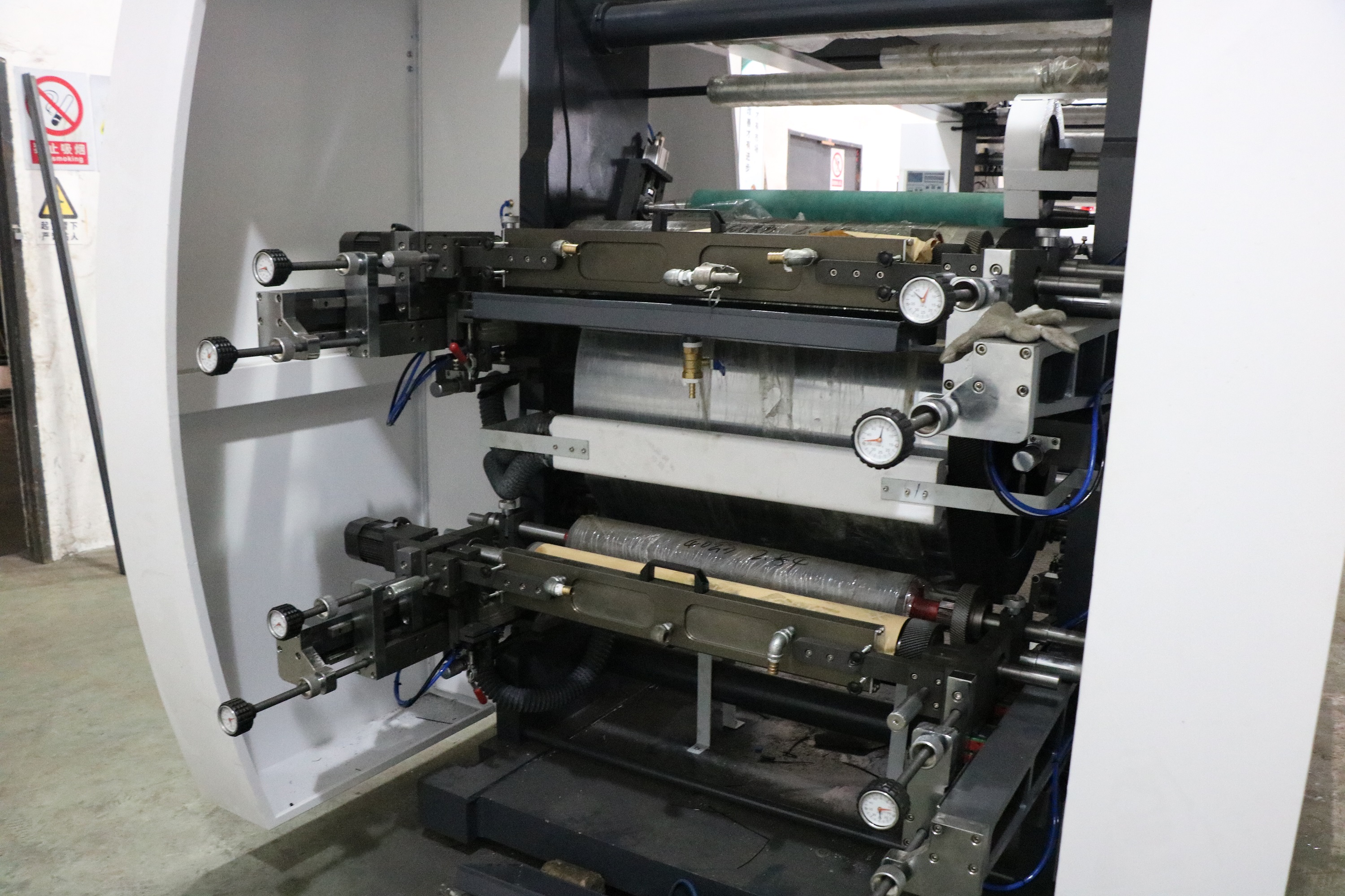 YTC-61200 CI Type Automatic Flexo Printing Machine Six Colors 180m/Min