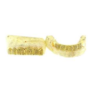 Dientes de Grillz de oro amarillo personalizados/Grillz de compromiso moderno de lujo de plata 925 con corte de polvo de diamante hecho a mano - Product Image 4