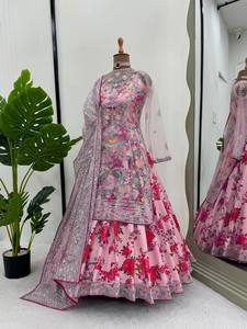 Dernier Designer Papillon Net Fil Séquence Travail Anarkali Robe Par FabZone - Product Image 2