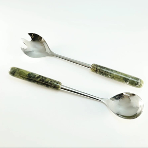 Ensemble de service à salade élégant Poignée en marbre Ustensiles de cuisine pour table, maison, restaurant, fête - Product Image 1