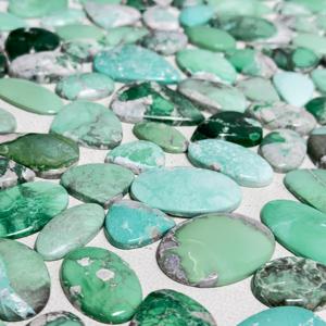 Cabujón de variscita Natural de grado AAA, hermosa piedra preciosa de ágata verde para curación energética, suministro a granel de tamaño Suelto - Product Image 5