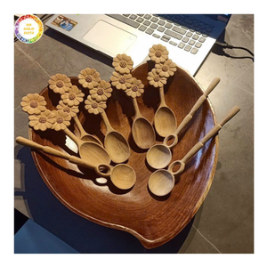 Cuchara de madera rústica hecha a mano, utensilio decorativo para servir para restaurantes, hoteles, cuchara de madera a granel, proveedor, venta al por mayor, calidad de exportación - Product Image 1