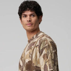 Ropa a granel, camiseta informal de buen diseño para hombre, ropa de calle, Camiseta cómoda de alta calidad con estampado de logotipo personalizado de gran tamaño para hombre - Product Image 6