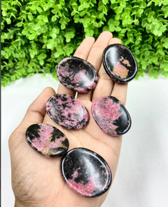 MAGNIFIQUES PIERRES PRÉCIEUSES RHODONITE ROSE/PIERRES DE MASSAGE DE POUCE RHODONITE OVALE/RUBIS DE GUÉRISON RHODONITE PIERRE DE POUCE - Product Image 2