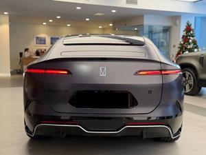 2025 a W a T R R 12 AWD Lithium R18, Motor de Tracción en las Cuatro Ruedas, Asientos de Cuero, Techo Panorámico, Cámara Trasera Oscura - Product Image 5