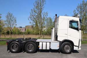 Nouveau Camion Benne Lourd VOL-VO FMX 420 8x6 Euro 5 Moteur Diesel Caméra Arrière Direction Gauche 360° Capacité 31-40T Automatique 451-500CV - Product Image 3