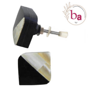 Modern Royal Vintage Resin Bone Horn Brass Wood Drawer <b>Door</b> Knobs Pull Handle <b>for</b> Wardrobe Dresser Kitchen Bathroom Cabinets - Product Image 1