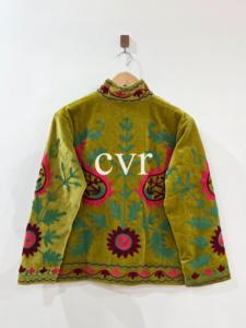 Manteau de luxe pour femme, manteau en velours fait main, Suzani, vêtements d'extérieur écologiques, broderie à la main, hiver, bohème, pour les occasions spéciales - Product Image 5