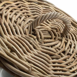 Panier à linge rond en rotin avec doublure blanche Solution de rangement écologique et élégante - Product Image 5