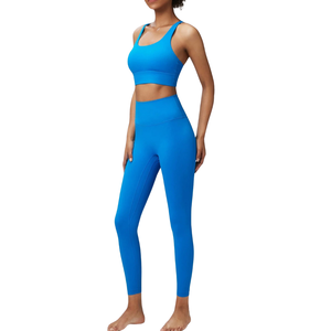 ชุดโยคะแบบรัดรูปสำหรับผู้หญิง เอวสูง ช่วยพยุง ออกกำลังกาย ฟิตเนส แอคทีฟแวร์ ชุดกีฬาสองชิ้น ผ้าสเตรช แห้งเร็ว สีพื้น รับสั่งทำ - Product Image 3