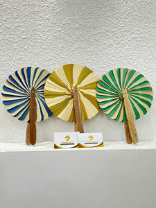 Éventail en feuilles de palmier, fait à la main, feuillage de palmier naturel séché, léger, accessoire de refroidissement portable pour la décoration d'événements estivaux, Vietnam - Product Image 4