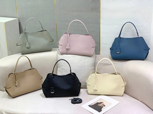 Elegante Bolso Hobo de Cuero Genuino Azul con Cierre de Solapa y Correa Única para Uso Diario de Mujeres - Product Image 6