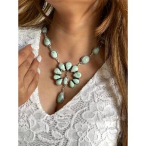 Collier Paloma en argent sterling d'inspiration sud-ouest, perles de turquoise Naja, motifs floraux numérotés, classique, tendance, cadeau religieux - Product Image 5
