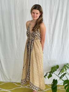 ชุดเดรสยาวผ้าฝ้ายธรรมชาติ ODM ทำมือ สไตล์เซ็กซี่ลำลอง เหมาะสำหรับงานปาร์ตี้ งานกลางคืน ใส่เที่ยวทะเลช่วงฤดูร้อน วันหยุด และเทศกาลต่างๆ สไตล์ฮิปปี้ - Product Image 3