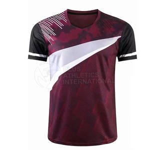 Kit de volley-ball pour hommes avec nom et numéro personnalisés Uniforme sublimé pour usage professionnel Tenue de volley-ball pour hommes à séchage rapide - Product Image 2
