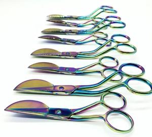 กรรไกรสแตนเลสสำหรับช่างตัดเสื้อกรรไกรปักลายตุ่นปากเป็ดออกแบบโลโก้ได้ตามต้องการ - Product Image 1