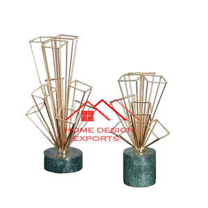 Escultura de Metal de diseño atractivo en escultura de Metal con acabado dorado y negro para decoración de mesa de oficina en casa uso al por mayor - Product Image 5