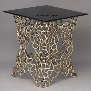 Table basse en métal avec plateau en verre design personnalisé, vente en gros pour la décoration du hall d'hôtel et l'utilisation domestique élégante dans le salon - Product Image 2