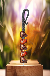 Juego de cuchillos y brochetas vikingos forjados a mano con mango de hierro trenzado y funda de cuero, juego de brochetas para shish kebab, brochetas de acero para barbacoa - Product Image 3