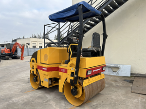 Çekirdek bileşenleri Motor Motor ve pompa ile kullanılan Dynapac CC122 2 Ton çift davul titreşimli yol silindiri - Product Image 4