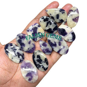 Cabujones únicos de piedras preciosas sueltas de fluorita natural en todas las formas y tamaños Cristal pulido para la fabricación de joyas - Product Image 1