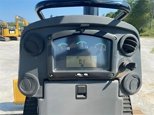 รถดันดินขนาดเล็ก CAT D3K2 LGP ปี 2014 ประหยัดพลังงาน คุณภาพสูง เครื่องจักรก่อสร้างใหม่ สภาพเดิม ขาย - Product Image 5