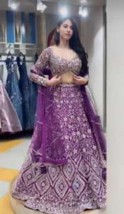 Royal Design Heavy Net Brodé Lehenga Choli avec Codding Design Work pour la mariée et le mariage de demoiselle d'honneur du fournisseur indien - Product Image 3