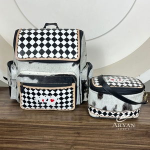 Nueva Mochila Pañalera de Cuero Vacuno a Cuadros de Primera Calidad con Elegante Bolsa de Cosméticos, Conjunto de Dos Piezas de Moda Occidental para Mamá - Product Image 1