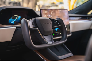 Vehículo Usado a Precio Accesible - Volante a la Izquierda |   Volante a la derecha |   TESLA MODEL S Plaid 2021 con 4600 millas de kilometraje - Product Image 4