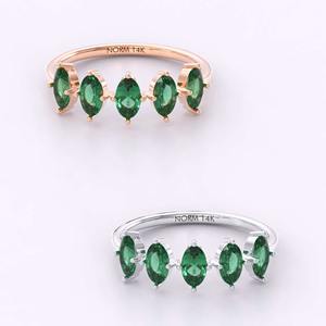 Bague de fiançailles élégante en or 18 carats avec 5 diamants marquise de laboratoire, alliance de mariage, bijoux fantaisie pour femme, bague empilable stylée - Product Image 3