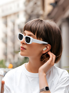 หูฟังไร้สาย <span class=keywords><strong>Q1</strong></span> TWS รุ่น 5.3 แบบใส่ในหู พร้อมระบบสัมผัส ควบคุมเสียงรบกวน และไฟ LED แสดงสถานะแบตเตอรี่ - Product Image 4