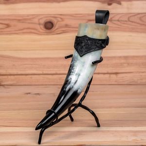 CORNE À BOIRE DE BIÈRE BUFFALO VIKING ANTIQUE POLI AVEC SUPPORT EN CORNE AVEC LA MEILLEURE QUALITÉ DE L'INDE pour l'occasion de Noël - Product Image 3