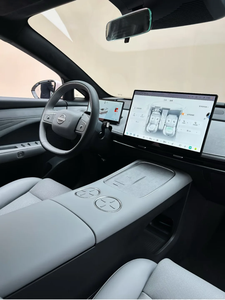 รถยนต์ไฟฟ้าแบบซีดานขับเคลื่อนล้อหน้า รุ่นปี 2025 ระยะทางวิ่งไกล 540 กม. / 510 กม. (ตัวเลือก) 5 ที่นั่ง ขนาดกลาง ระดับหรู พร้อมคุณสมบัติความสะดวกสบายระดับพรีเมียม - Product Image 6