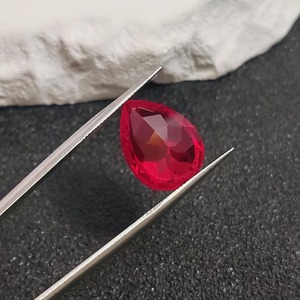 Pierre précieuse rubis de qualité AAA, de laboratoire, taille coussin, rouge rubis, facettée, pierre brute, 8-10 carats, taille libre, couleur non traitée (sans cire ni huile) - Product Image 3