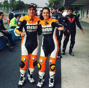 Combinaison de course de moto respirante en cuir épais, vêtements de motocross fabriqués au Pakistan, équipement de course confortable - Product Image 2