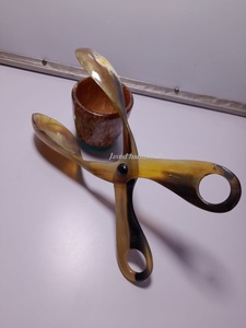 Tijeras de ensalada de cuerno elegantes hechas a mano Experiencia gastronómica única con pinzas de buffet de técnica pulida con estilo artesanal - Product Image 5