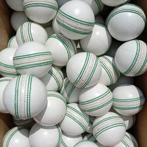 SUMROOS Pelotas Duras de Entrenamiento de Cricket, Último Diseño para Excelentes Sesiones de Práctica, Pelota de Cricket Durable Superior - Product Image 3